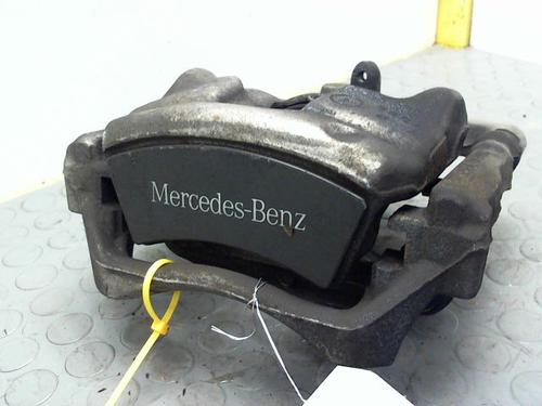Højre bremsekaliber foran MERCEDES-BENZ GLA-CLASS (X156) GLA 200 CDI / d (156.908) (136 hp) 14884574