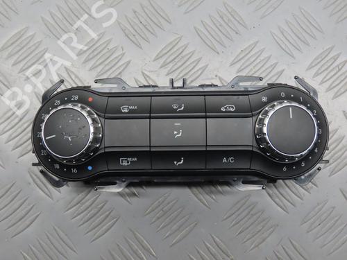 AC Styreenhet / Manøvreringsenhet MERCEDES-BENZ A-CLASS (W176) A 180 (176.042) (122 hp) 31030552