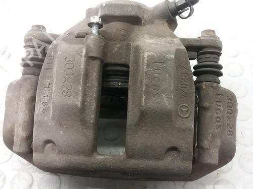 Used Right front brake caliper MERCEDES-BENZ CLK (C209) CLK 270 CDI (209.316) (170 hp) 14884691