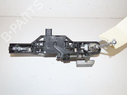 Used Front left exterior door handle Front left exterior door handle RENAULT ESPACE IV (JK0/1_) 2.0 dCi (JK01, JK02, JK1J, JK1K, JK1H) (150 hp) 33248257 33248257