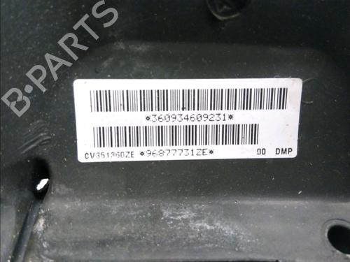 Used Steering wheel Steering wheel PEUGEOT 3008 I MPV (0U_) 2.0 HDi 150 / BlueHDi 150 (150 hp) 17777678 17777678