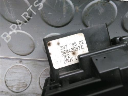 Steering column stalk PEUGEOT 106 II (1A_, 1C_) 1.1 i | BP17779625I23 