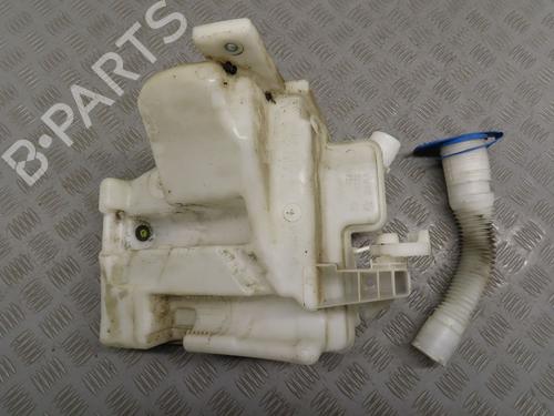 Used Windscreen washer tank VW POLO V (6R1, 6C1) 1.6 TDI (105 hp) 29016360