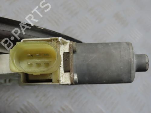 Front left window mechanism BMW 3 (E90) 320 d | BP25859257C22