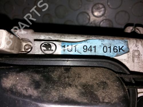 Used Right headlight SKODA OCTAVIA I Combi (1U5) 1.9 TDI (90 hp) 10356703