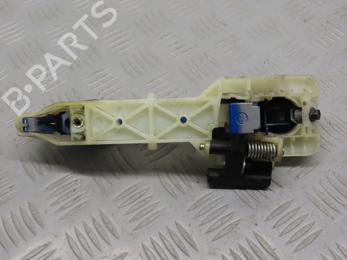 Używane Klamka zewnętrzna drzwi tylnych prawych HYUNDAI i30 (FD) 1.6 CRDi (90 hp) 31283764