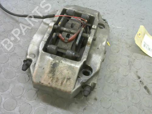 Used Right front brake caliper PORSCHE 911 Convertible (996) 3.6 Carrera 4 (320 hp) 14884667