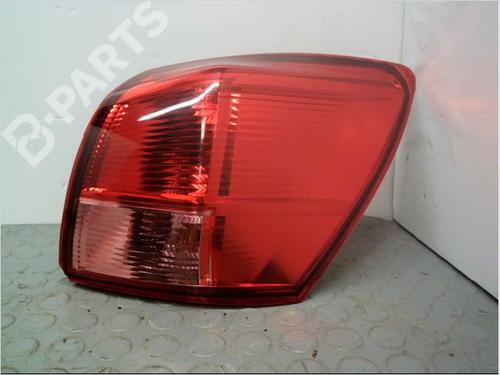 Used Right taillight NISSAN QASHQAI / QASHQAI +2 I (J10, NJ10, JJ10E) 1.5 dCi (106 hp) 9824447
