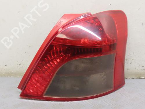 Right taillight TOYOTA YARIS (_P9_) 1.4 D-4D (NLP90_, NLP90R) | BP27488910C35 