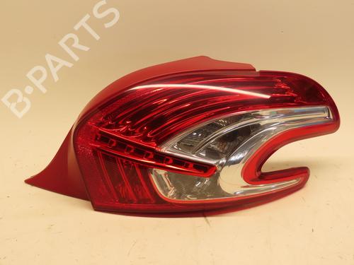 Right taillight PEUGEOT 208 I (CA_, CC_) 1.0 VTi | BP27306909C35 