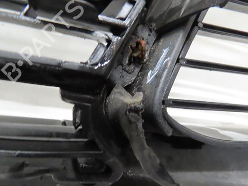 Used Front bumper PEUGEOT 308 II (LB_, LP_, LW_, LH_, L3_) 1.6 BlueHDi 120 (120 hp) 29319306