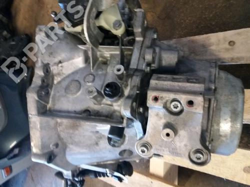 Gearbox PEUGEOT 208 I (CA_, CC_) 1.6 HDi / BlueHDi 75 | BP9383176M3