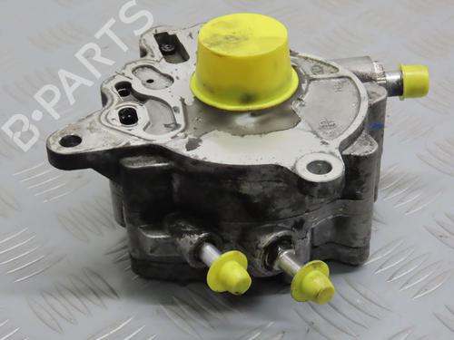Used Vacuum pump VW GOLF V (1K1) 2.0 TDI 16V 4motion (140 hp) 21008412