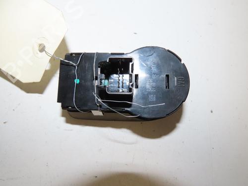 Forlygtekontakt Forlygtekontakt OPEL ZAFIRA TOURER C (P12) 2.0 CDTi (75) (165 hp) 34387073 34387073