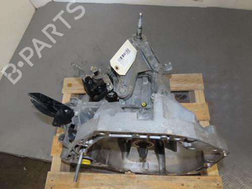 Gearbox RENAULT CLIO III (BR0/1, CR0/1) 1.5 dCi | BP21113315M3 