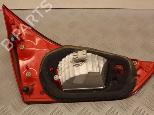 Used Right tailgate light TOYOTA AURIS (_E18_) 1.8 Hybrid (ZWE186_, ZWE186R) (136 hp) 32767892