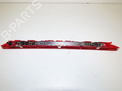 Used Third brake light SEAT LEON ST (5F8) 1.0 TSI (115 hp) 32200361