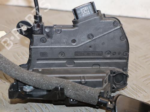 Venstre bak lås Venstre bak lås RENAULT TWINGO III (BCM_, BCA_) 0.9 TCe 90 (BCM9, BCM2) (90 hp) 37276573 37276573