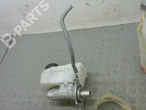Used Brake master cylinder RENAULT CLIO IV (BH_) 0.9 TCe 90 (BHNF, BHMA, BHMH, BHJK, BHJR) (90 hp) 9380328