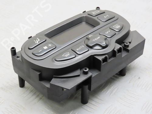 Used Climate control CITROËN XSARA PICASSO (N68) 2.0 HDi (90 hp) 9382044