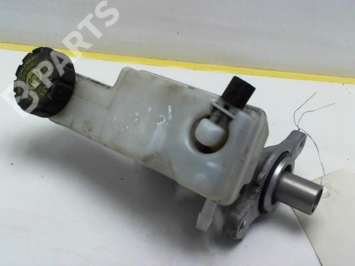 Used Brake master cylinder RENAULT MEGANE III Hatchback (BZ0/1_, B3_) 1.5 dCi (106 hp) 9380276