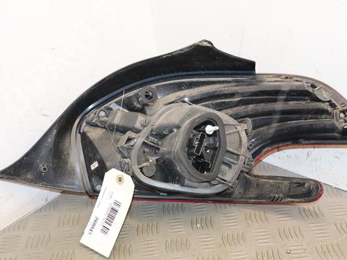 Venstre baglygte Venstre baglygte PEUGEOT 208 I (CA_, CC_) 1.6 BlueHDi 100 (100 hp) 37624328 37624328
