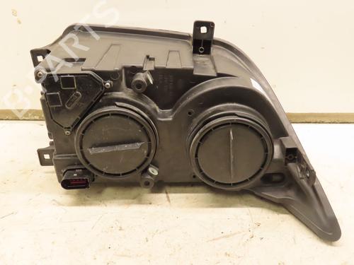 Right headlight VW CRAFTER 30-50 Van (2E_) 2.0 TDI | BP29442138C29 