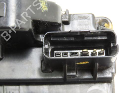 Used Rear right lock RENAULT KADJAR (HA_, HL_) 1.2 TCe 130 (HLMR) (130 hp) 29643807