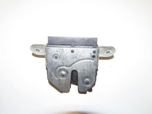 tailgate-lock-opel-corsa-d-s07-2006-2007-2008-2009-2010-2011-2012-2013-2014-2015-32690777 main image