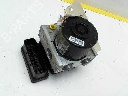 ABS Bremseaggregat RENAULT MEGANE III Hatchback (BZ0/1_, B3_) 1.5 dCi (106 hp) 9375311