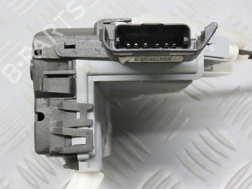 Venstre bagtil lås PEUGEOT 3008 I MPV (0U_) 1.6 HDi (109 hp) 31276439