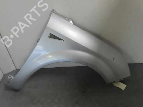 Used Right front fenders RENAULT GRAND SCÉNIC II (JM0/1_) 1.9 dCi (JM0G, JM12, JM1G, JM2C) (120 hp) 17780494