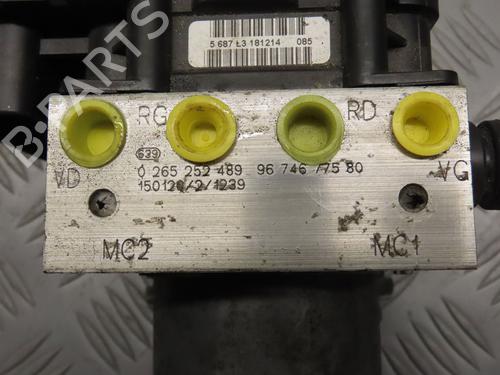 Used ABS pump PEUGEOT 3008 I MPV (0U_) 1.6 HDi (114 hp) 31276062