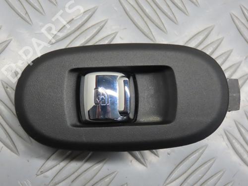 Used Right rear window switch MINI MINI (F55) Cooper (136 hp) 19639349