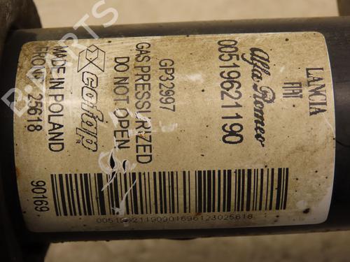 Used Left front shock absorber FIAT 500L (351_, 352_) 1.6 D Multijet (199LYE1B) (120 hp) 29170756