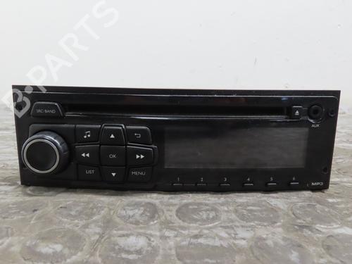 Used Radio PEUGEOT 208 I (CA_, CC_) 1.6 HDi / BlueHDi 75 (75 hp) 17779832