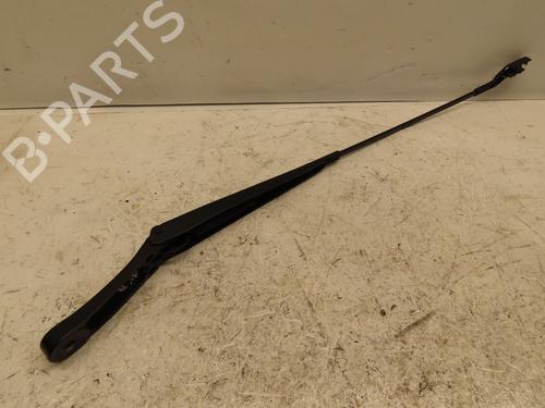 Used Front windshield wiper arm VW GOLF VII (5G1, BQ1, BE1, BE2) 1.4 GTE Hybrid (204 hp) 29469044