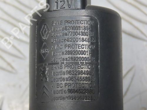 Sprinklervæskepumpe PEUGEOT 107 (PM_, PN_) 1.0 (68 hp) 17783299
