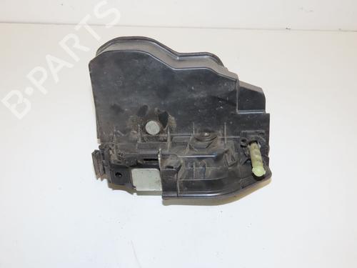 Used Front left lock BMW 1 (F20) 118 d (143 hp) 32432346