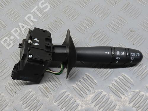 Used Headlight switch Headlight switch RENAULT CLIO II (BB_, CB_) 1.5 dCi (B/CB07) (65 hp) 9384200 9384200