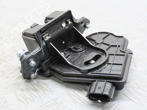 Used Tailgate lock TOYOTA AVENSIS Estate (_T27_) 1.6 D4-D (WWT270_) (112 hp) 29016290
