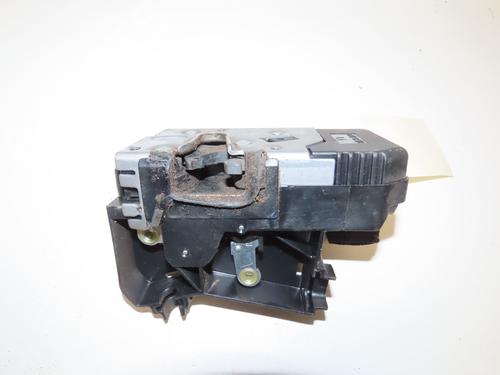 Used Tailgate lock Tailgate lock RENAULT TRAFIC II Van (FL) 2.0 dCi 115 (FL01, FL0U, FL00, FL0H, FL0M) (114 hp) 33835527 33835527