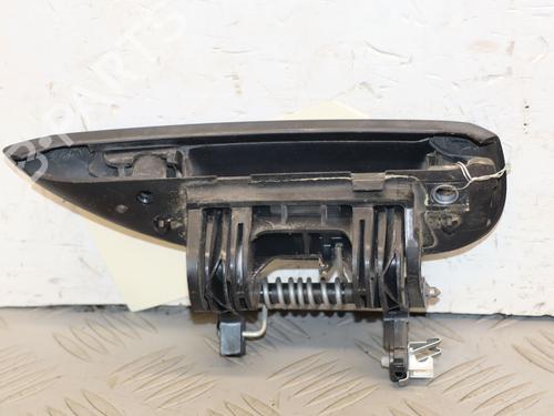 Used Front left exterior door handle Front left exterior door handle 37597404 37597404