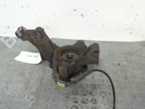 Used Left front steering knuckle DACIA SANDERO II 1.5 dCi (90 hp) 9378700