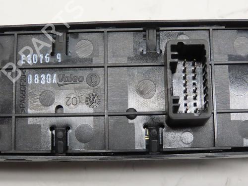 Left front window switch RENAULT SCÉNIC III (JZ0/1_) 1.5 dCi | BP29345802I27