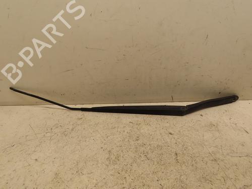 front-windshield-wiper-arm-renault-clio-iv-bh_-2012-2013-2014-2015-2016-2017-2018-2019-2020-2021-30556961 main image