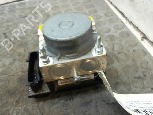 Used ABS pump ABS pump RENAULT CLIO II (BB_, CB_) 1.2 16V (BB05, BB0W, BB11, BB27, BB2T, BB2U, BB2V, CB05,... (75 hp) 9379915 9379915
