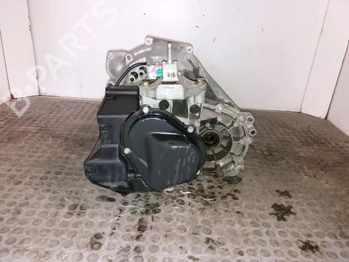 Used Gearbox FORD FUSION (JU_) 1.6 (100 hp) 9382295