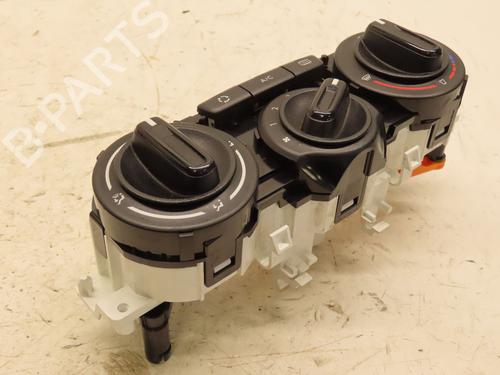 Climate control CITROËN C3 III (SX) 1.6 BlueHDi 75 | BP27643351I5