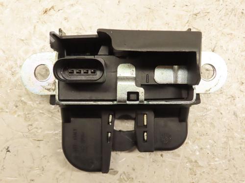 Tailgate lock VW GOLF VII (5G1, BQ1, BE1, BE2) 1.4 GTE Hybrid | BP29468984C101